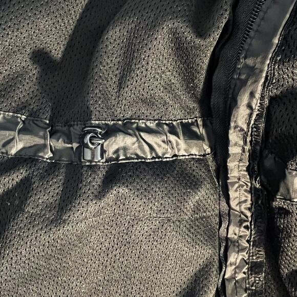 New Balance Jacket Womens L Rain Windbreaker Fall Running Lightweight Athletic - Picture 6 of 6